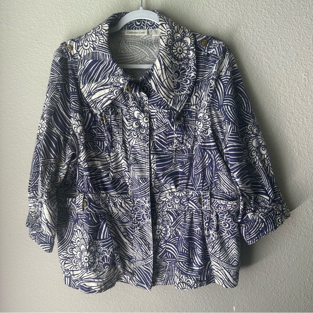 Coldwater Creek purple and White Relaxed Blouse with Notched Collar
